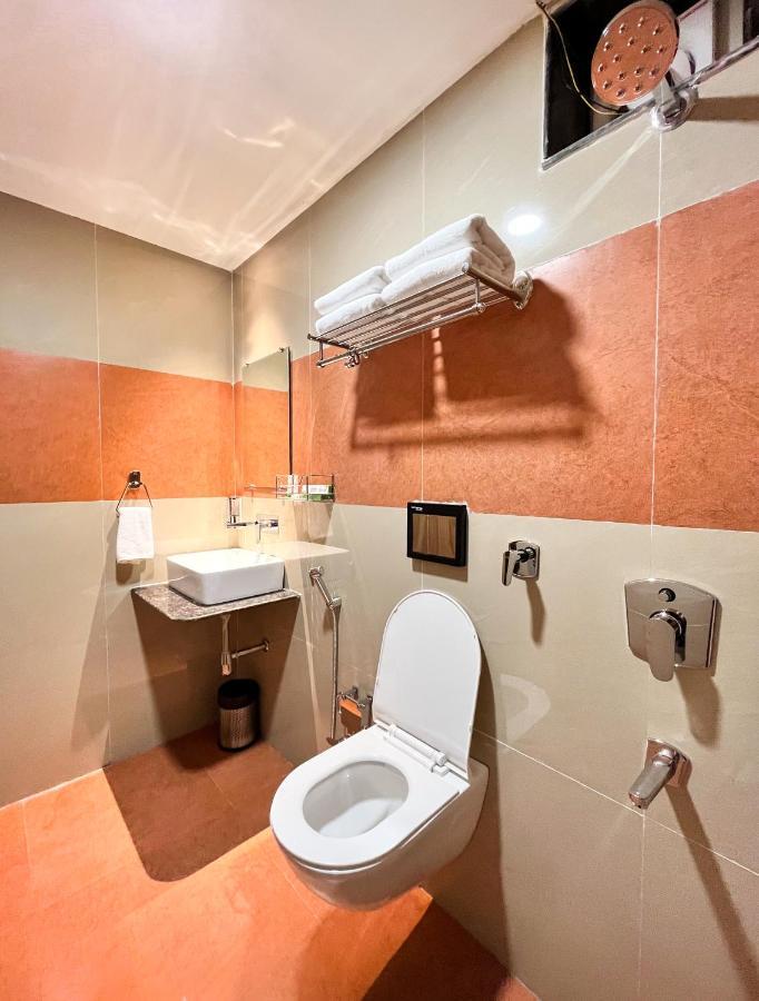 Geet Kavya Inn Bhopal Exterior foto